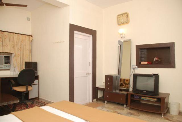 Hôtel Royal à Ahmedabad Chambre photo