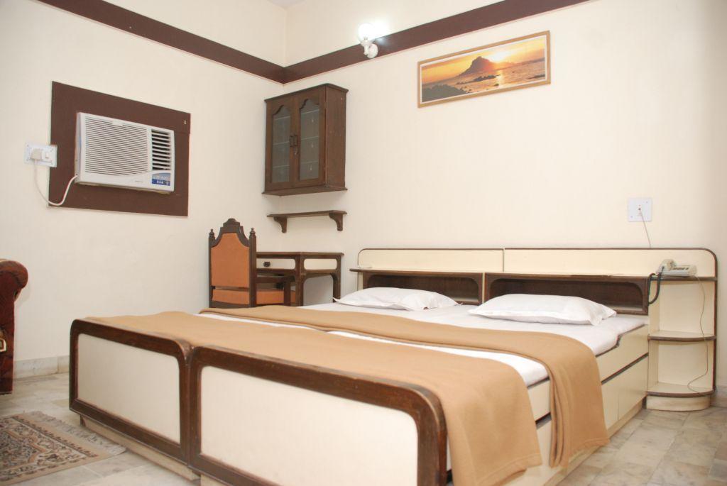 Hôtel Royal à Ahmedabad Chambre photo